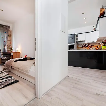 Driocastel Old Town Apartment