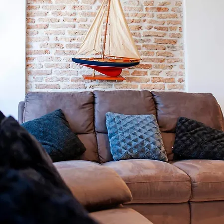 Driocastel Old Town شقة روفينج